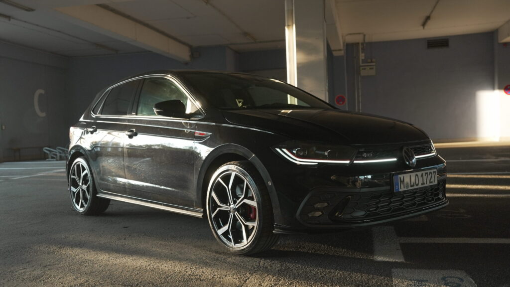 VW Polo GTI Schwarz – Seitenansicht